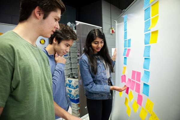 Mobilemakersedu students