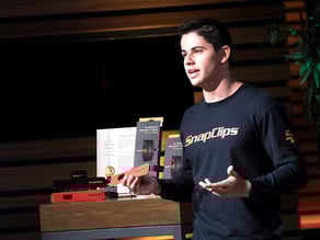 martin dimitrov on shark tank promoting snapclips